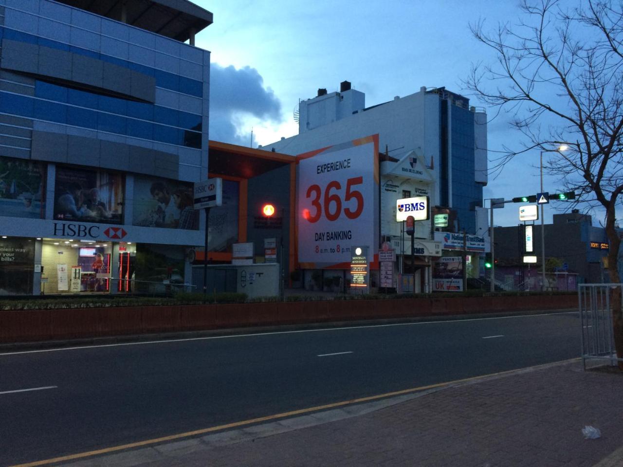 ホテル Rr House コロンボ エクステリア 写真